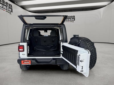 2025 Jeep Wrangler 4-Door Summit 4x4