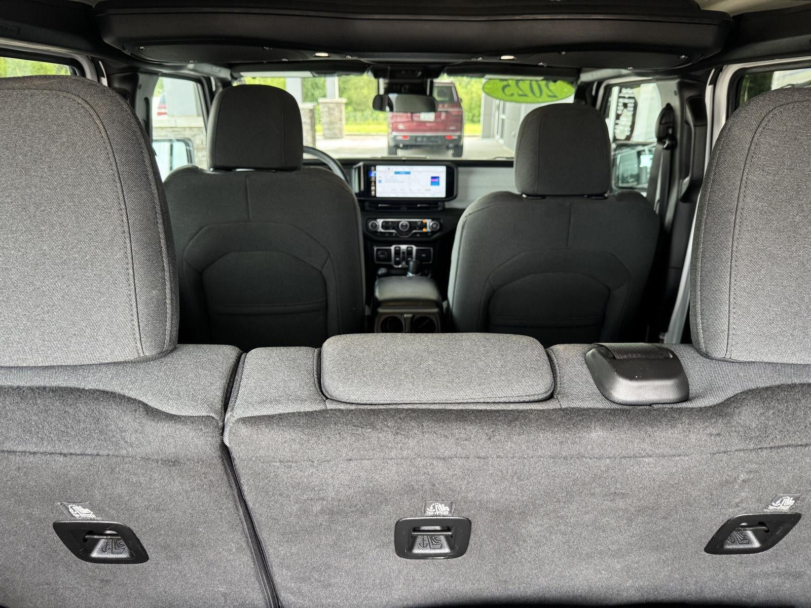 2025 Jeep Wrangler 4-Door Summit 4x4