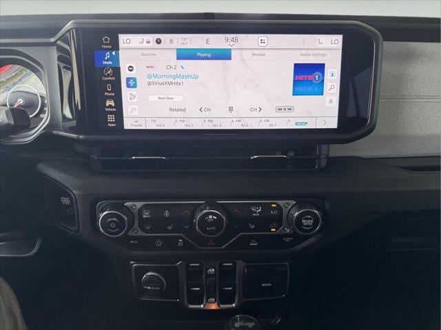 2025 Jeep Wrangler 4-Door Summit 4x4