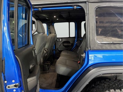 2025 Jeep Wrangler 4-Door Willys 4x4