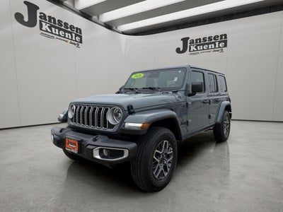 2026 Jeep Wrangler 4-Door Sahara 4x4
