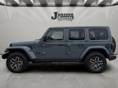 2026 Jeep Wrangler 4-Door Sahara 4x4