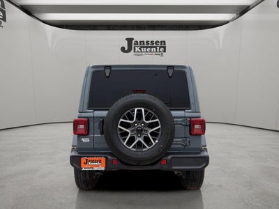 2026 Jeep Wrangler 4-Door Sahara 4x4
