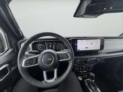 2026 Jeep Wrangler 4-Door Sahara 4x4