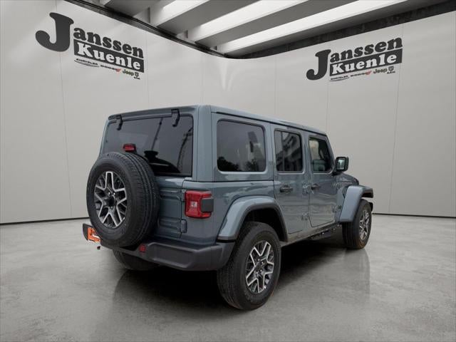 2026 Jeep Wrangler 4-Door Sahara 4x4