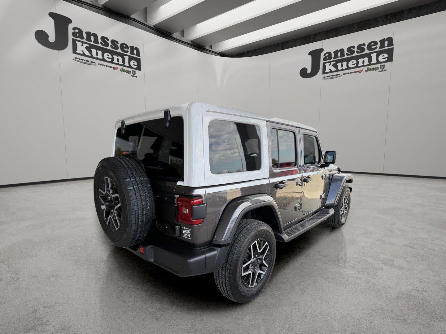2027 Jeep Wrangler WRANGLER 4-DOOR SAHARA