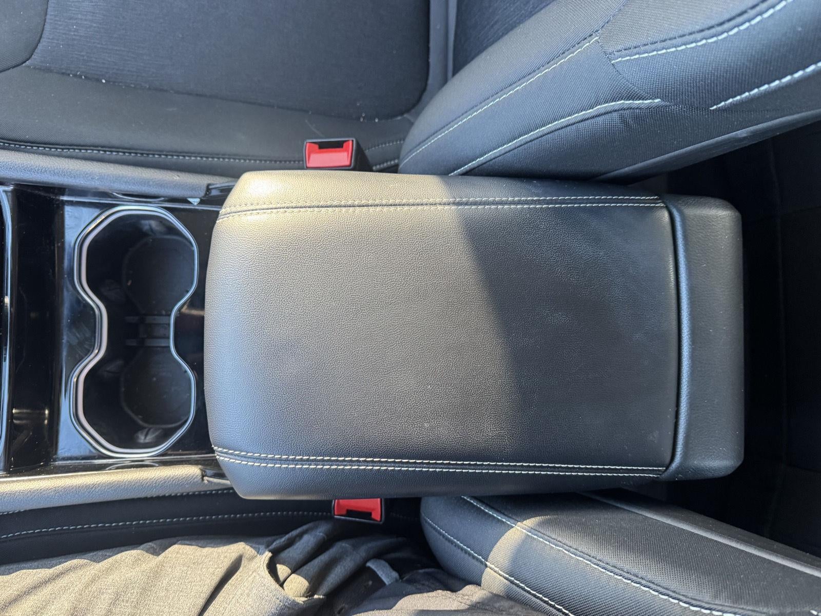 2023 Jeep Grand Cherokee Laredo 4x4