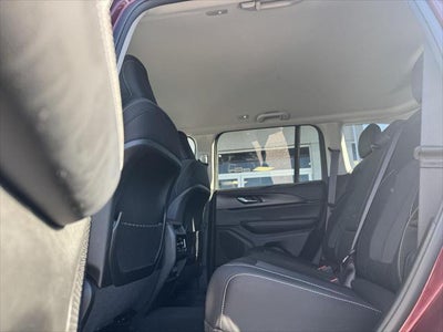 2023 Jeep Grand Cherokee Laredo 4x4