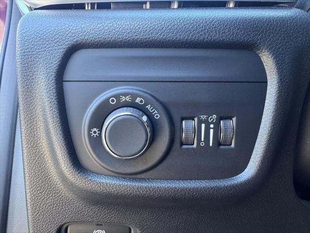 2023 Jeep Grand Cherokee Laredo 4x4