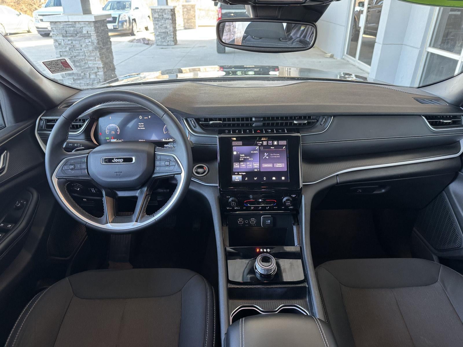 2024 Jeep Grand Cherokee Laredo 4x4