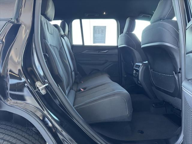 2024 Jeep Grand Cherokee Laredo 4x4