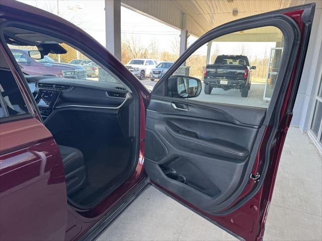 2024 Jeep Grand Cherokee Altitude 4x4