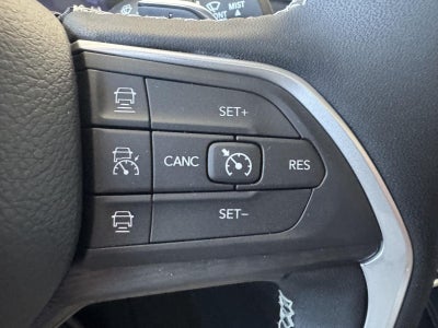 2026 Jeep Grand Cherokee GRAND CHEROKEE LAREDO X 4X4