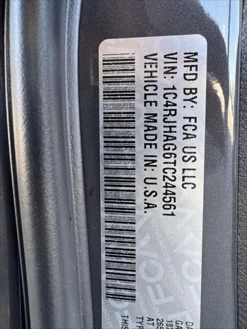 2026 Jeep Grand Cherokee GRAND CHEROKEE LAREDO X 4X4