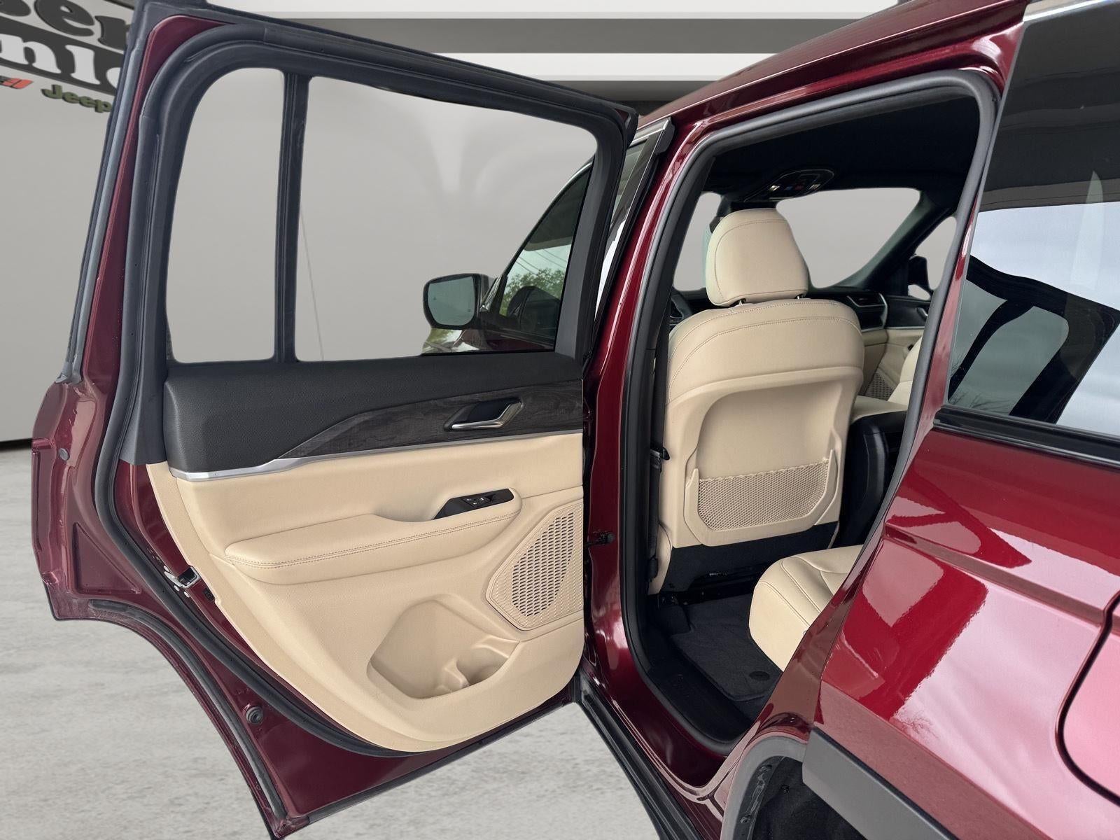 2025 Jeep Grand Cherokee Limited 4x4