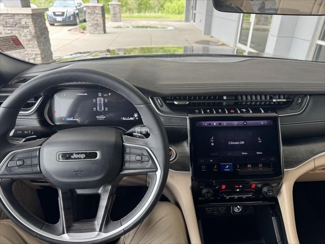 2025 Jeep Grand Cherokee Limited 4x4