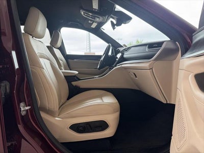 2025 Jeep Grand Cherokee Limited 4x4
