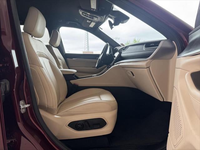 2025 Jeep Grand Cherokee Limited 4x4