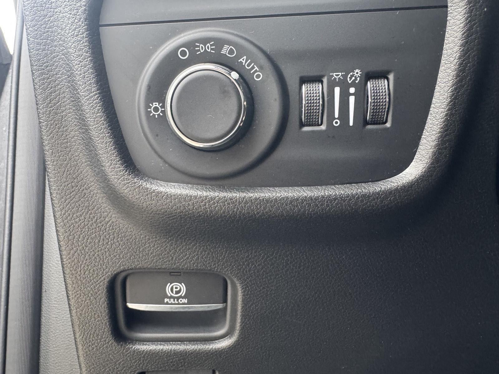 2024 Jeep Grand Cherokee L Altitude 4x4