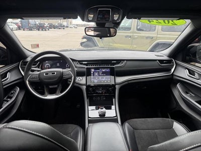 2024 Jeep Grand Cherokee L Altitude 4x4