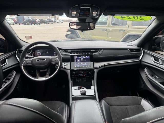 2024 Jeep Grand Cherokee L Altitude 4x4