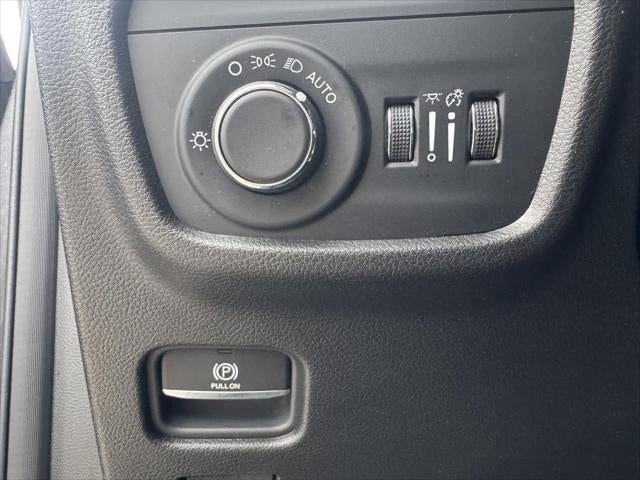 2024 Jeep Grand Cherokee L Altitude 4x4