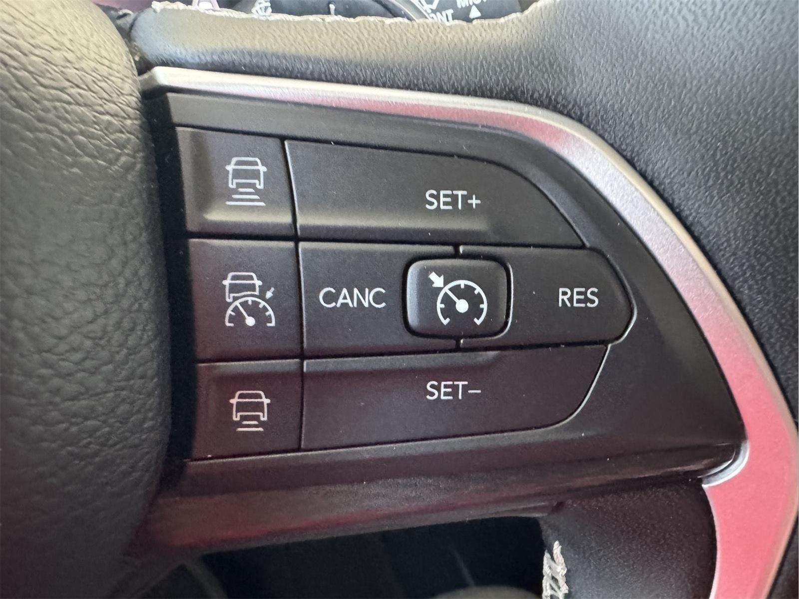 2024 Jeep Grand Cherokee L Altitude X 4x4