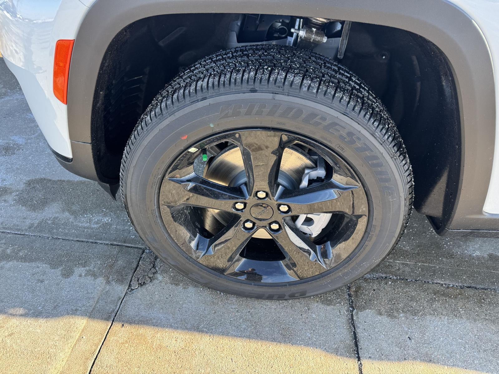 2025 Jeep Grand Cherokee GRAND CHEROKEE L ALTITUDE X 4X4