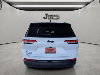 2025 Jeep Grand Cherokee L Altitude 4x4