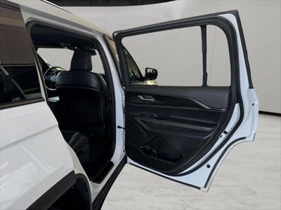 2025 Jeep Grand Cherokee L Altitude 4x4