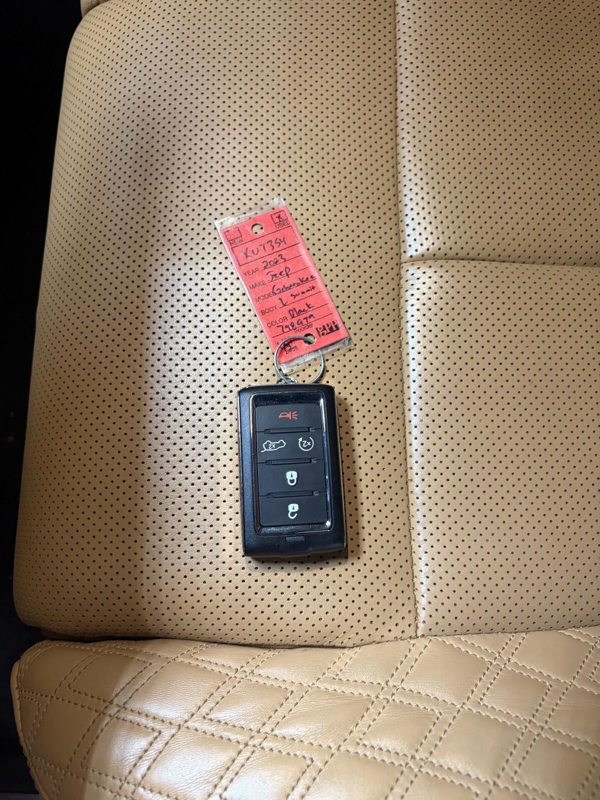 2023 Jeep Grand Cherokee L Summit Reserve 4x4