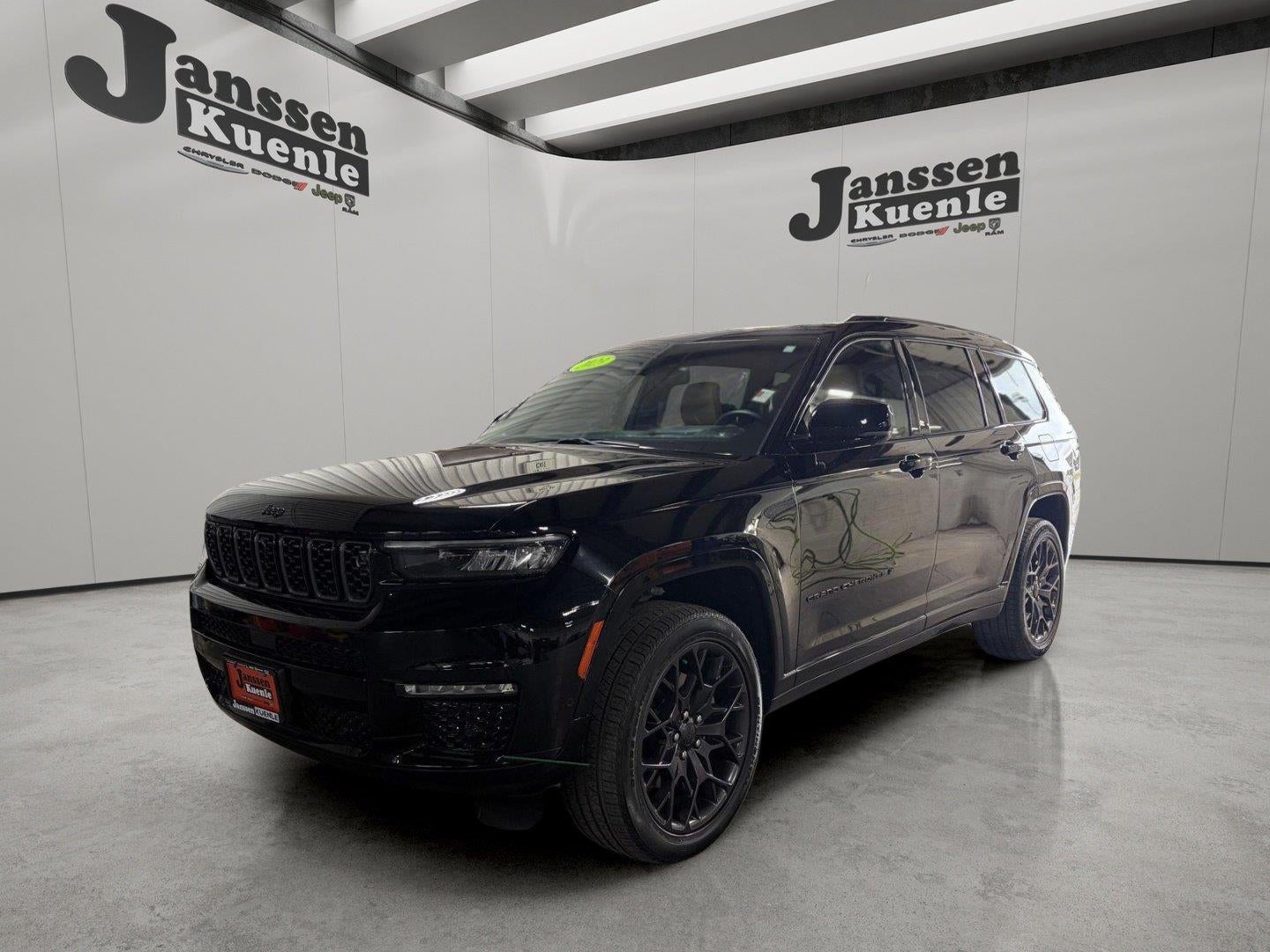 2023 Jeep Grand Cherokee L Summit Reserve 4x4
