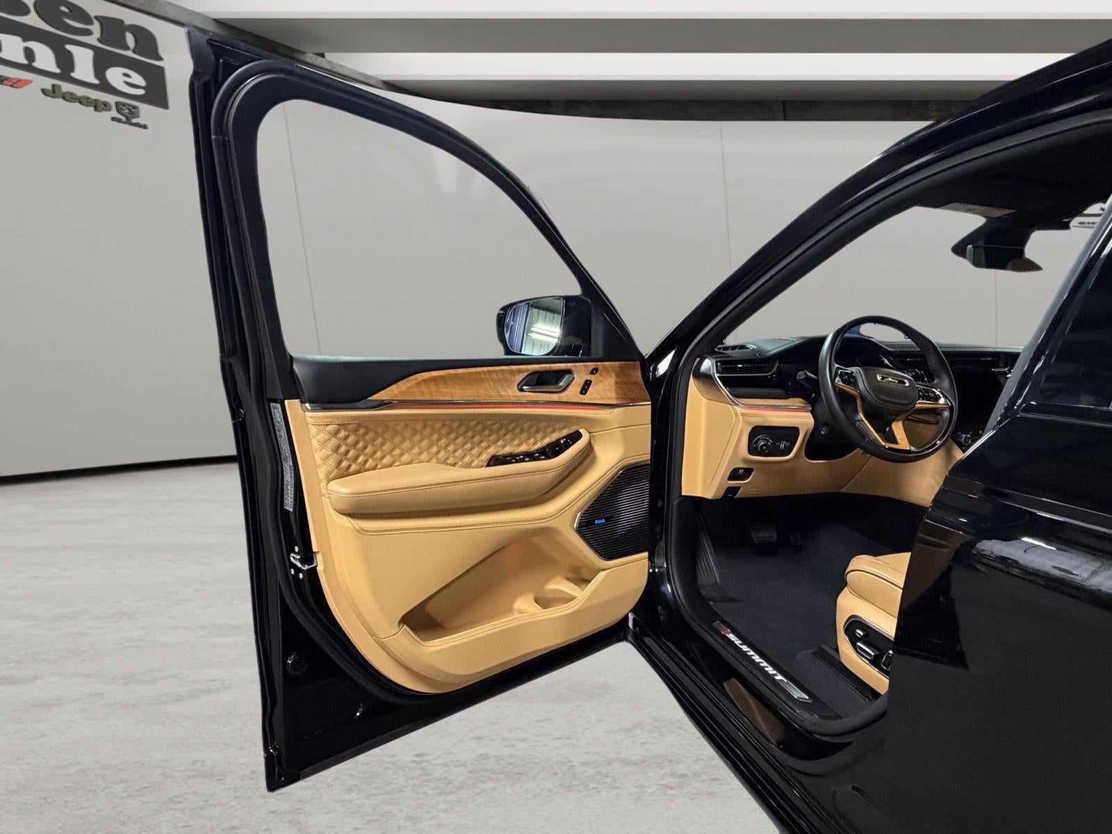 2023 Jeep Grand Cherokee L Summit Reserve 4x4