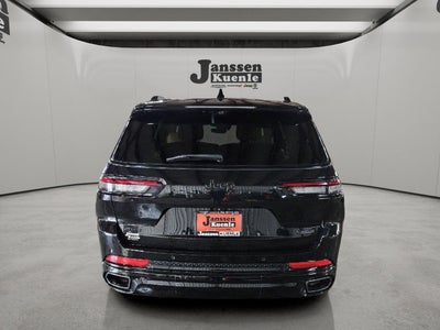 2025 Jeep Grand Cherokee L Summit Reserve 4x4