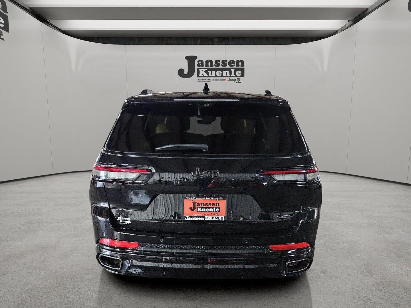 2025 Jeep Grand Cherokee L Summit Reserve 4x4