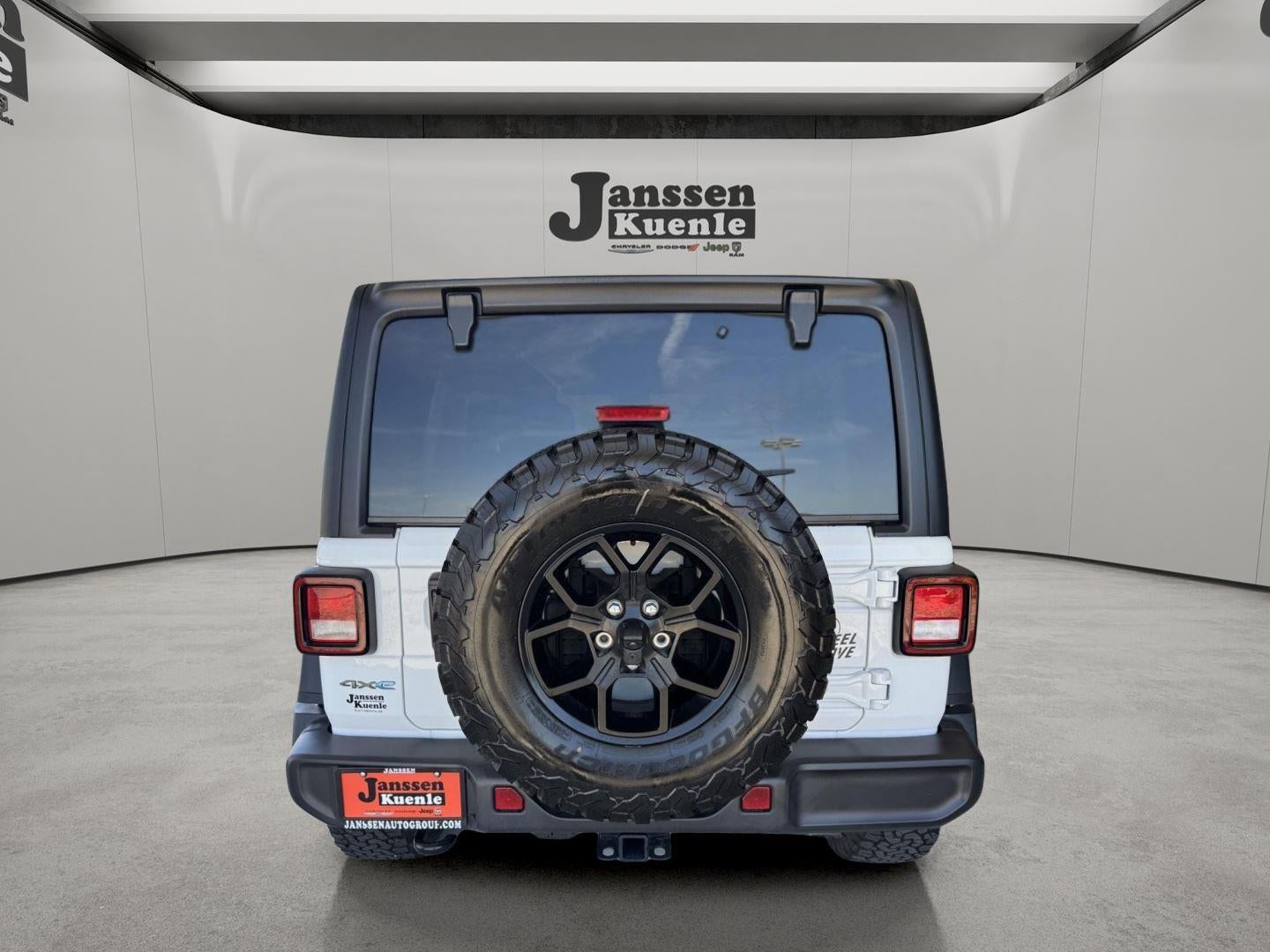 2025 Jeep Wrangler 4xe Willys 4xe