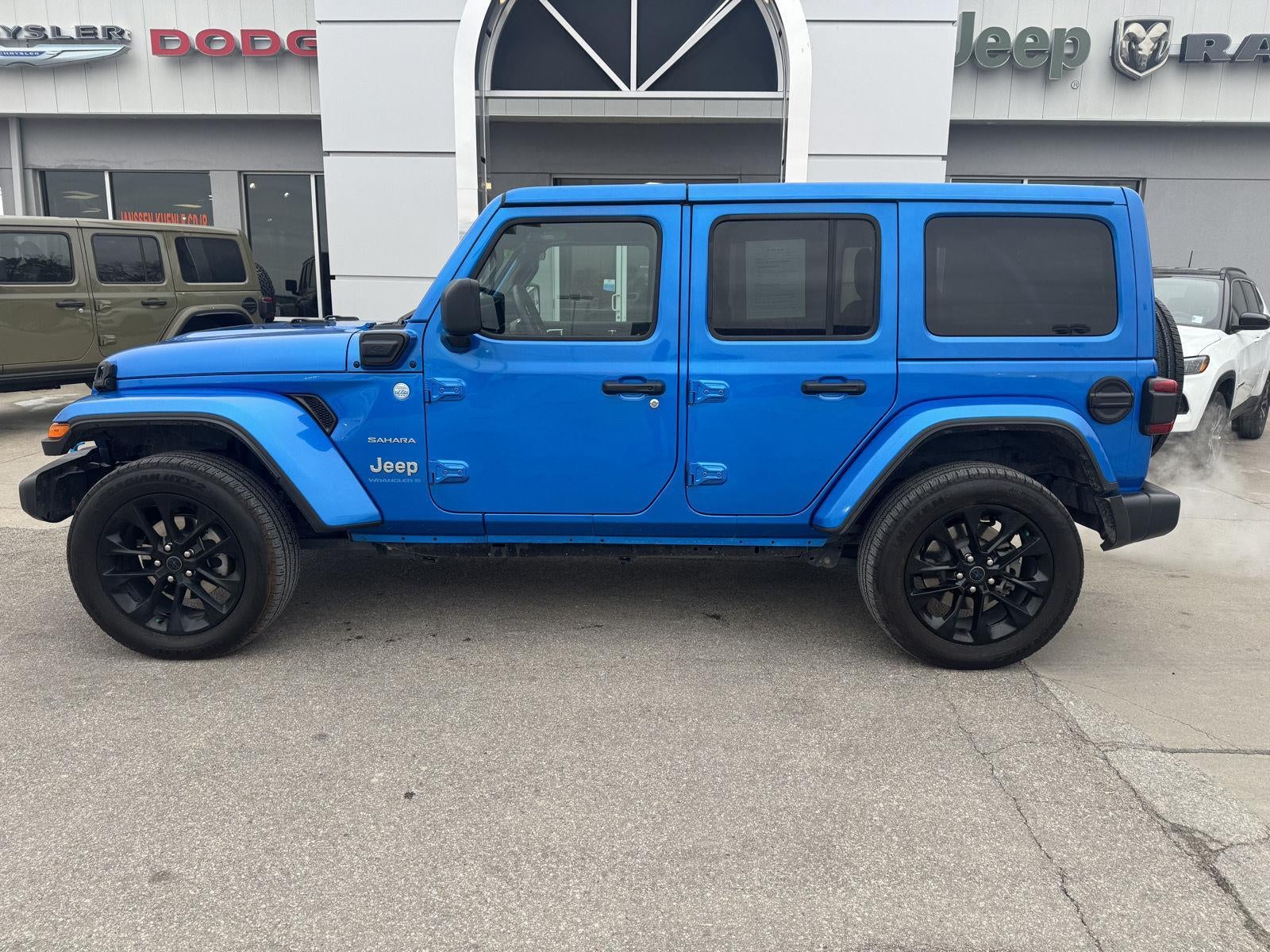 2024 Jeep Wrangler 4xe Sahara 4xe