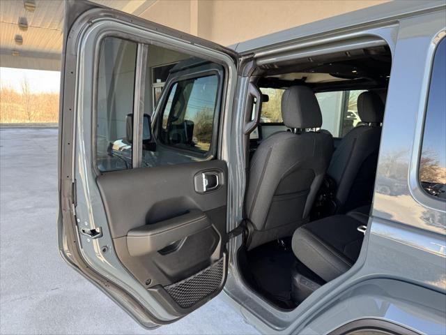 2025 Jeep Wrangler 4xe Sahara 4xe