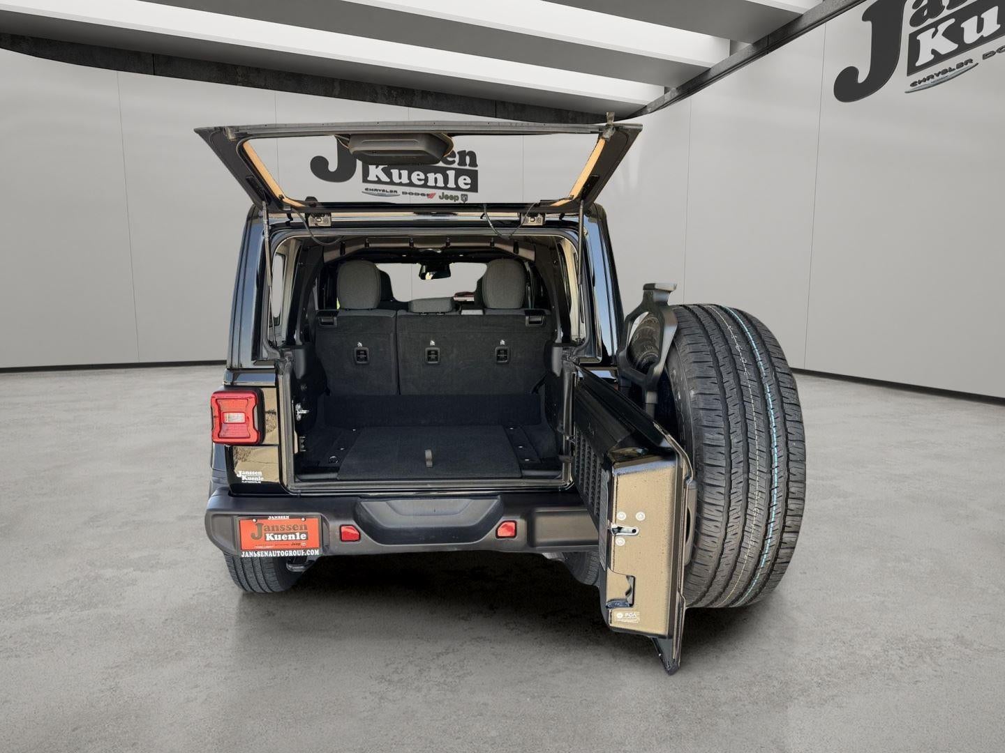 2025 Jeep Wrangler 4xe Sahara 4xe