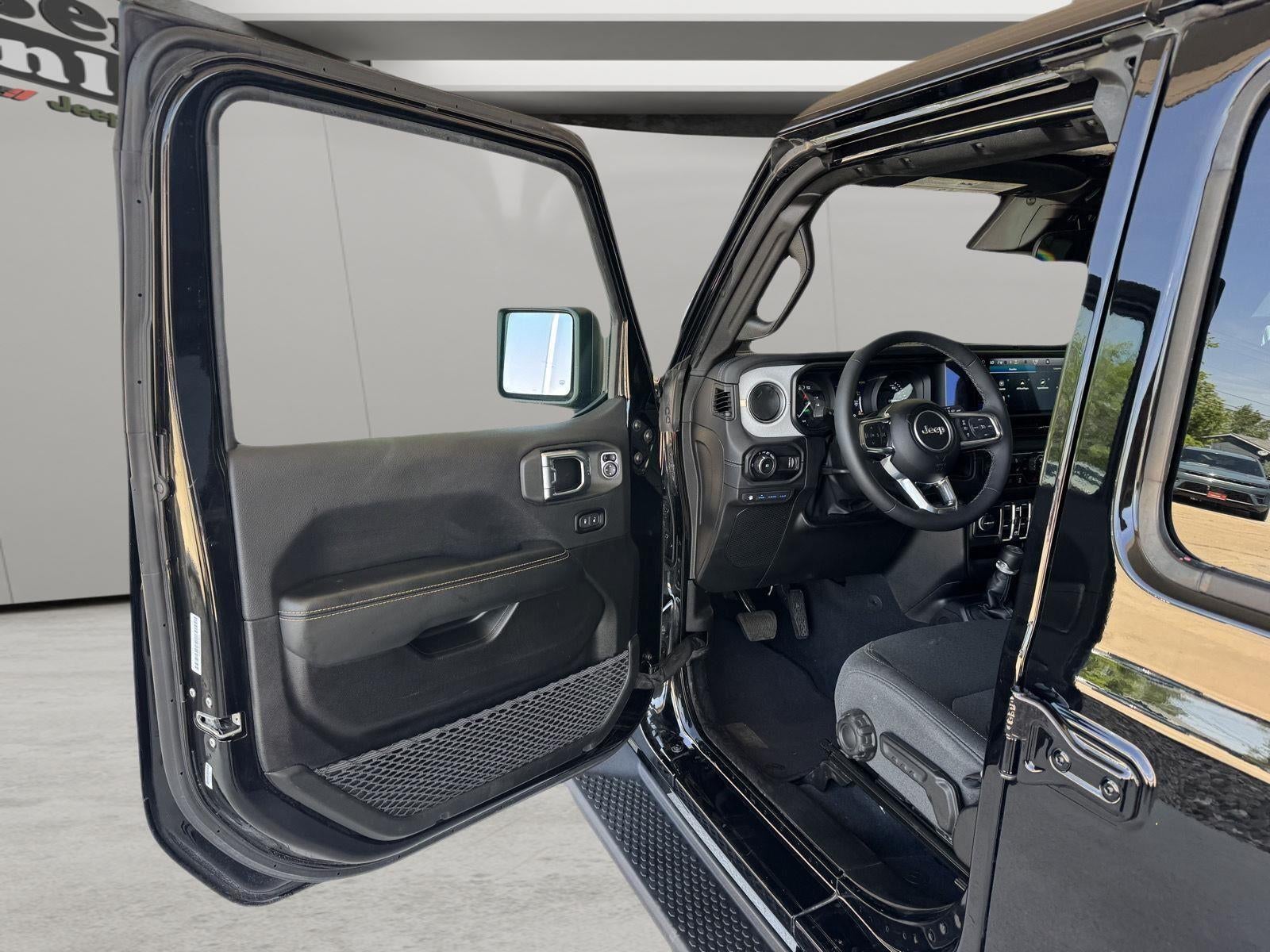 2025 Jeep Wrangler 4xe Sahara 4xe
