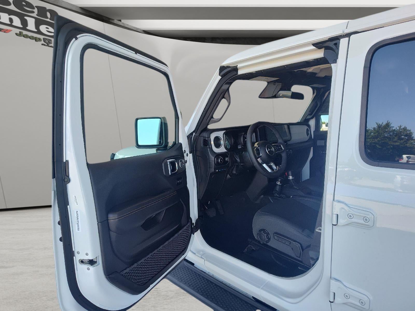 2025 Jeep Wrangler 4xe Sahara 4xe