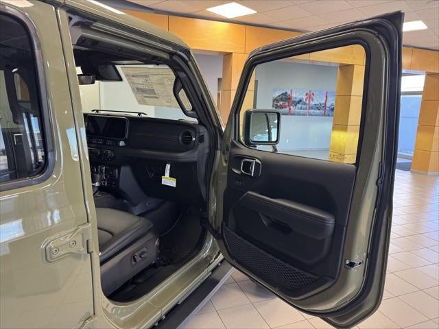 2025 Jeep Wrangler WRANGLER 4-DOOR RUBICON 392