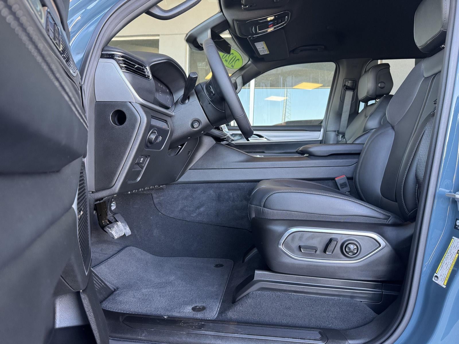 2026 Jeep Grand Wagoneer GRAND WAGONEER L LIMITED ALTITUDE 4X4