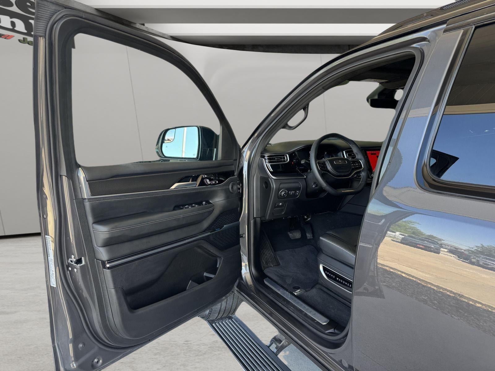 2024 Jeep Grand Wagoneer L Series II 4x4