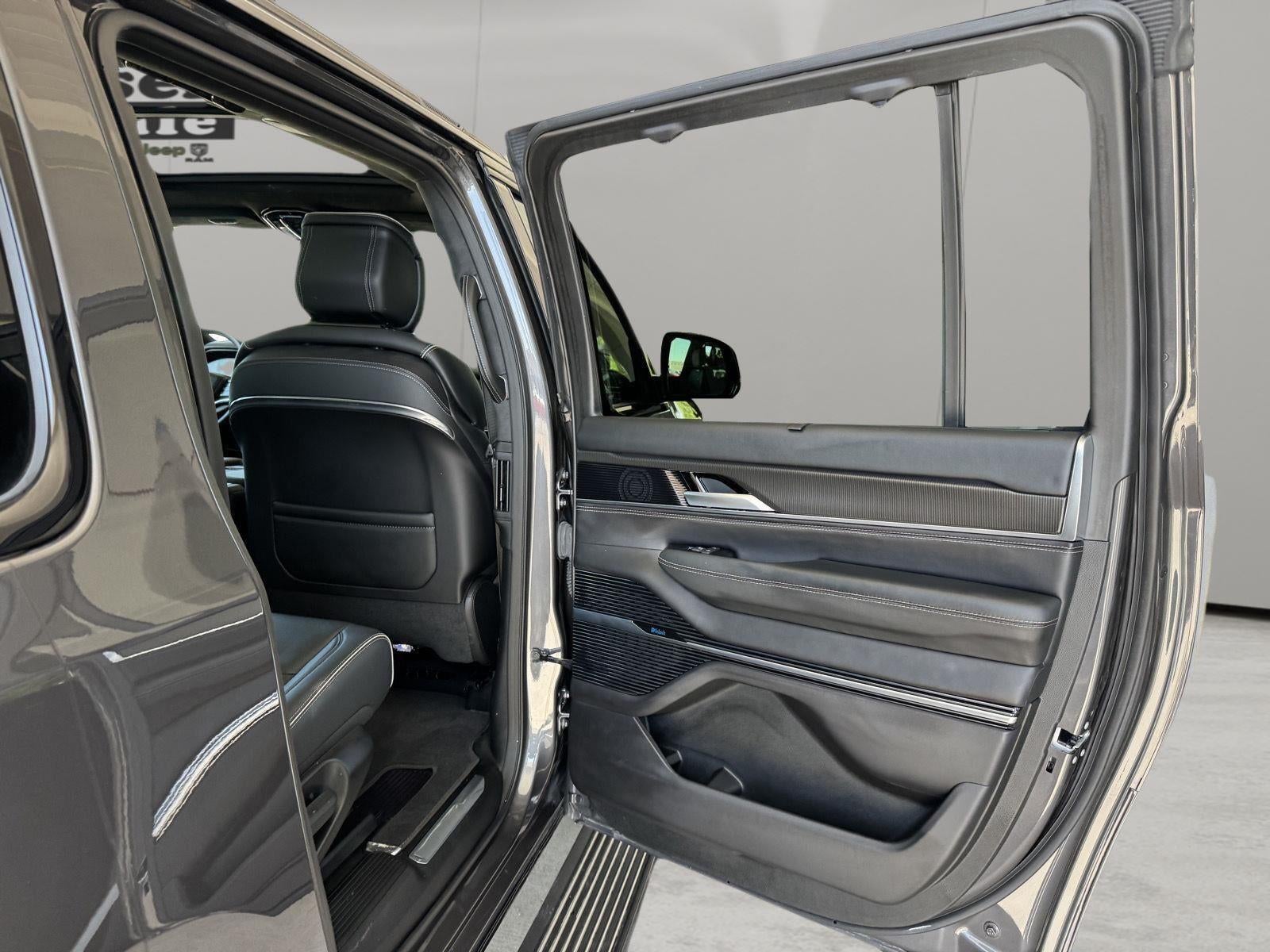2024 Jeep Grand Wagoneer L Series II 4x4