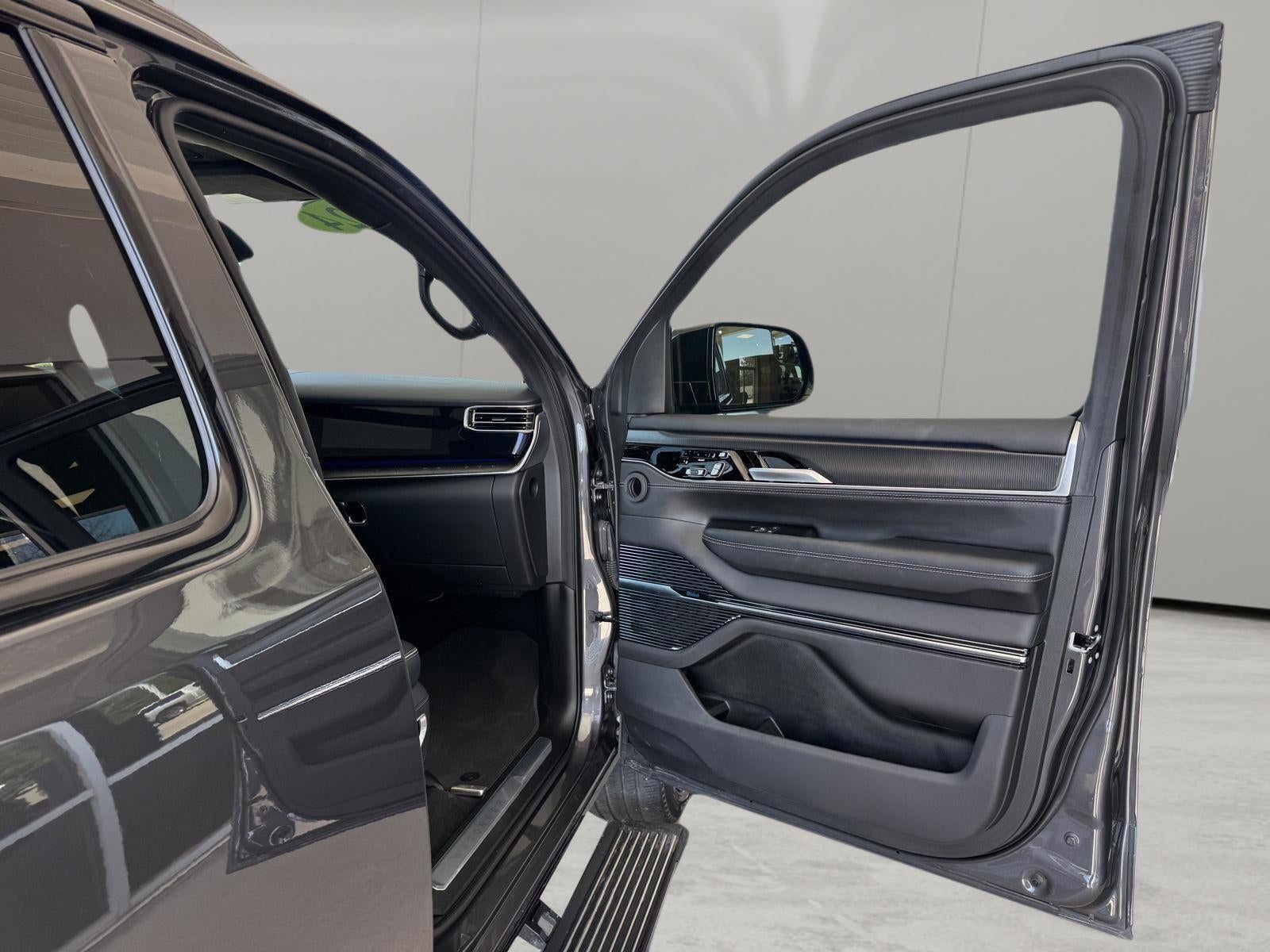 2024 Jeep Grand Wagoneer L Series II 4x4