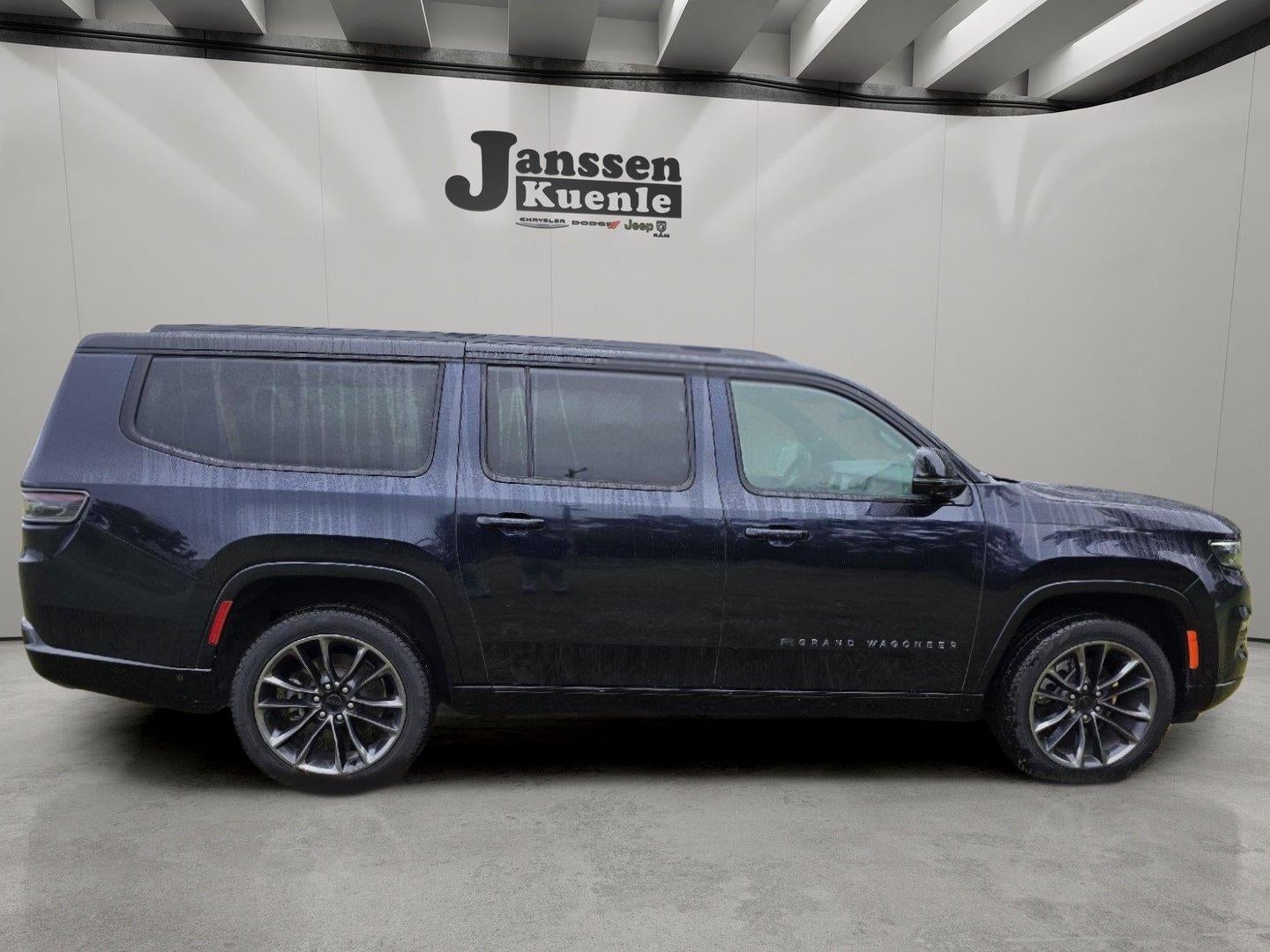 2025 Jeep Grand Wagoneer L Series III Obsidian 4x4