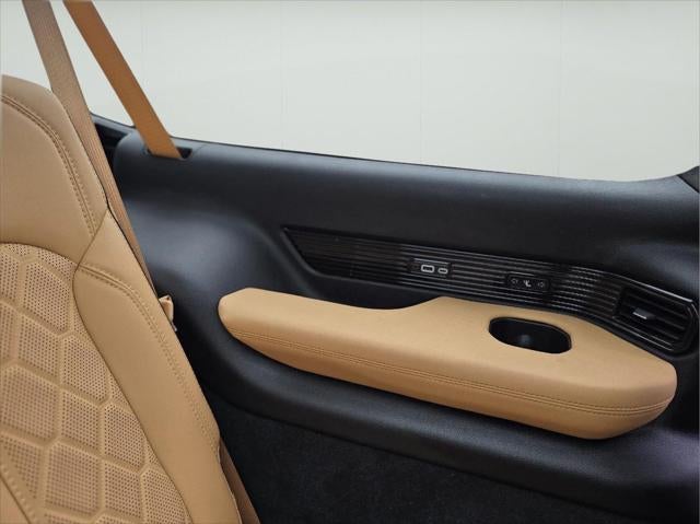 2025 Jeep Grand Wagoneer L Series III Obsidian 4x4