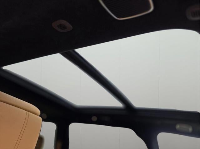 2025 Jeep Grand Wagoneer L Series III Obsidian 4x4