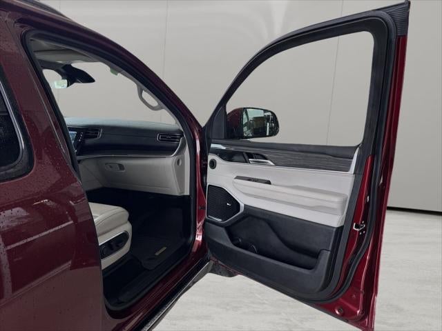 2022 Jeep Wagoneer Series III 4x4